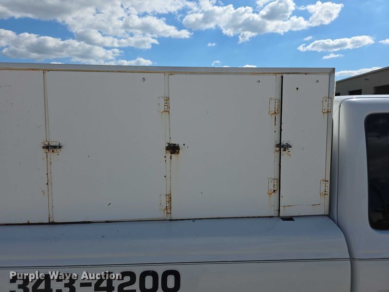 image for item FI0515 2002 Ford Ranger xlt SuperCab animal control pickup truck