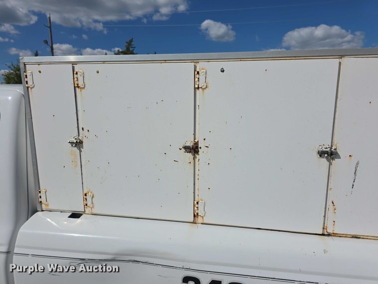 image for item FI0515 2002 Ford Ranger xlt SuperCab animal control pickup truck