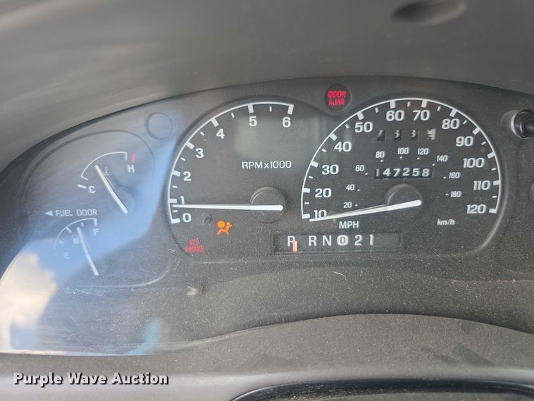 image for item FI0515 2002 Ford Ranger xlt SuperCab animal control pickup truck