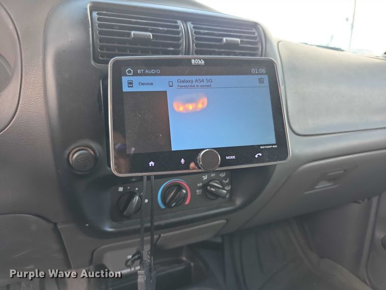 image for item FI0515 2002 Ford Ranger xlt SuperCab animal control pickup truck