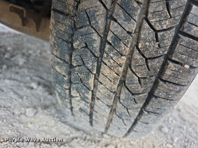 image for item FI0515 2002 Ford Ranger xlt SuperCab animal control pickup truck