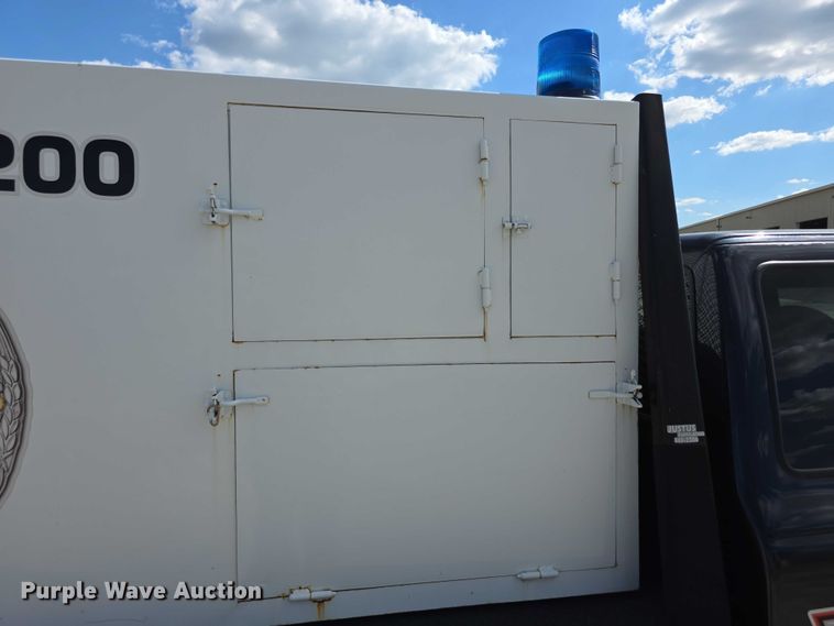 image for item FI0516 2001 Ford Ranger xlt SuperCab animal control pickup truck