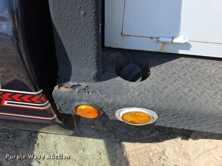 image for item FI0516 2001 Ford Ranger xlt SuperCab animal control pickup truck