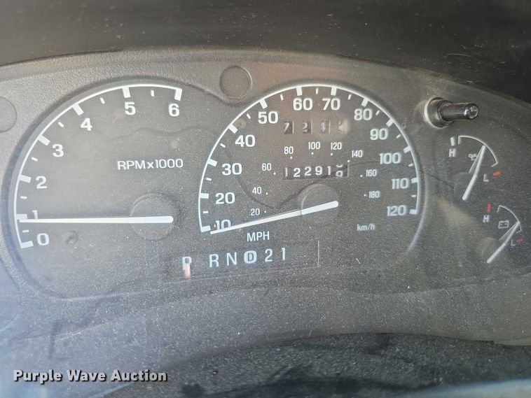 image for item FI0516 2001 Ford Ranger xlt SuperCab animal control pickup truck