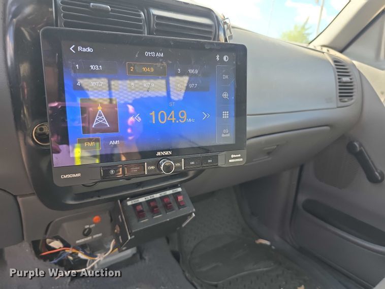 image for item FI0516 2001 Ford Ranger xlt SuperCab animal control pickup truck