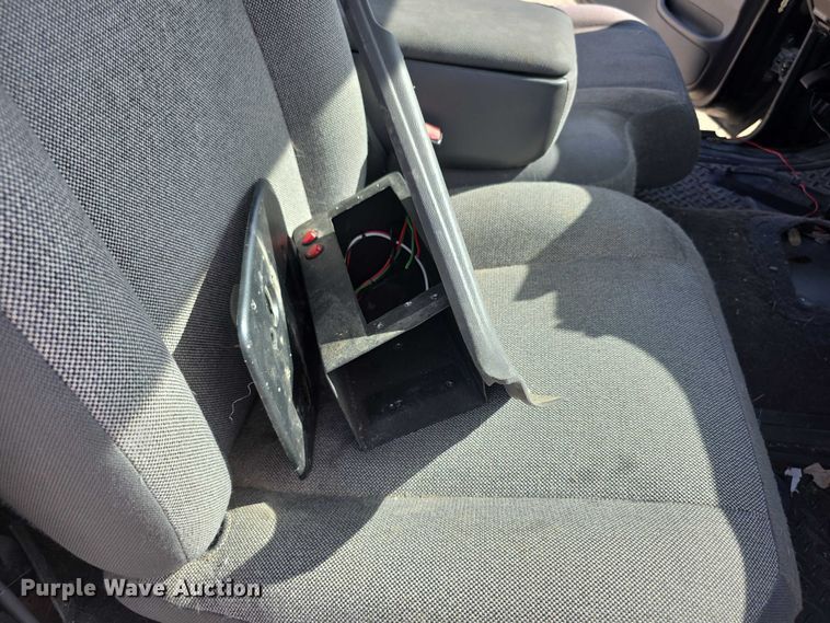 image for item FI0516 2001 Ford Ranger xlt SuperCab animal control pickup truck