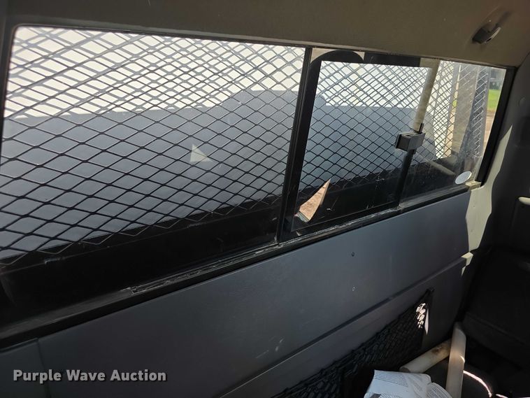 image for item FI0516 2001 Ford Ranger xlt SuperCab animal control pickup truck