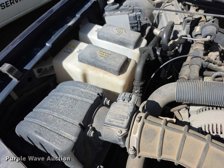 image for item FI0516 2001 Ford Ranger xlt SuperCab animal control pickup truck