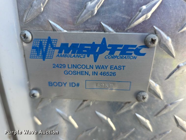 image for item FI0517 2006 Freightliner  ambulance