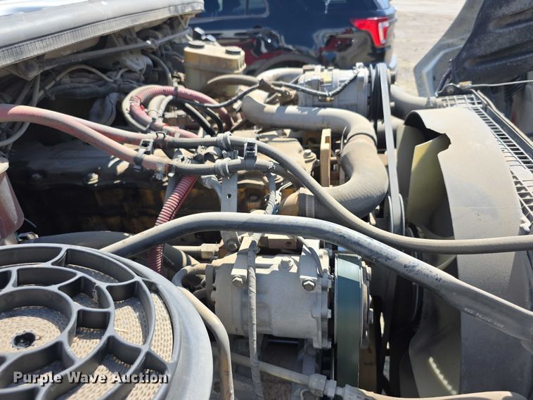 image for item FI0517 2006 Freightliner  ambulance