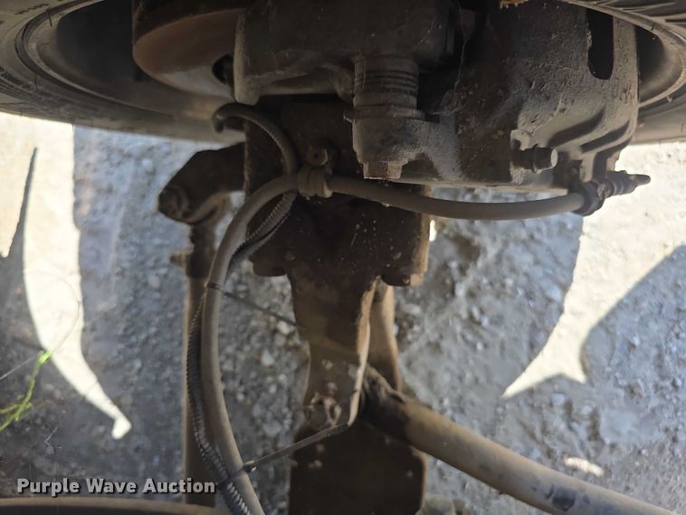 image for item FI0517 2006 Freightliner  ambulance