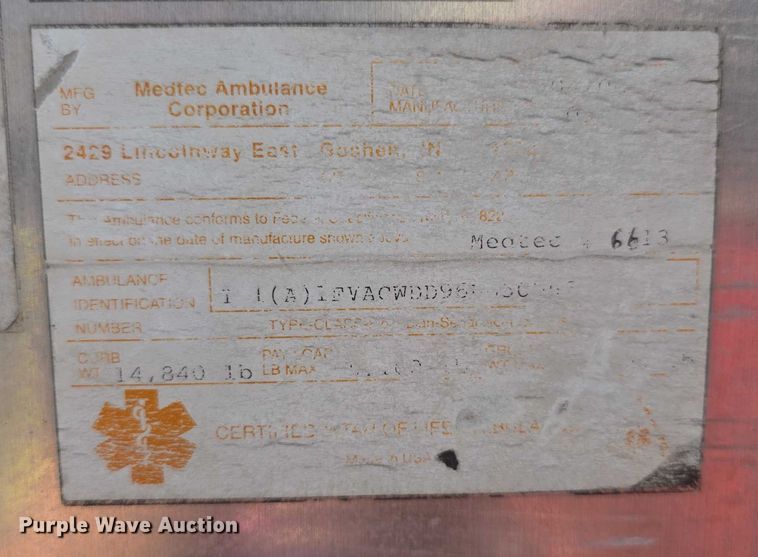 image for item FI0517 2006 Freightliner  ambulance