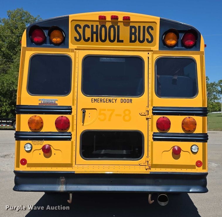 image for item FI0520 2008 GMC Savana school bus