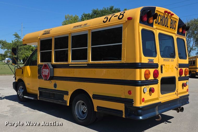 image for item FI0520 2008 GMC Savana school bus