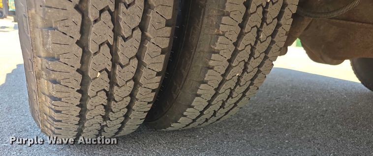 image for item FI0520 2008 GMC Savana school bus