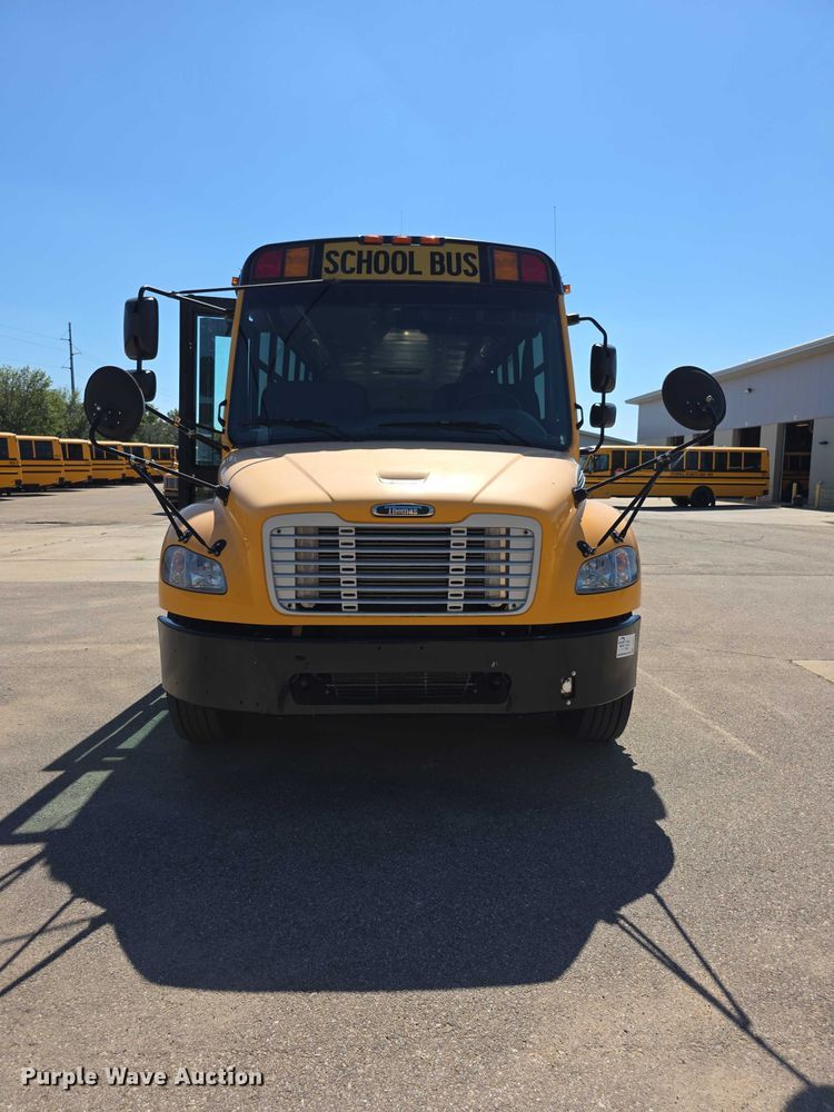 image for item FI0521 2009 Freightliner  Thomas Built school bus