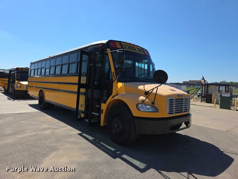 image for item FI0521 2009 Freightliner  Thomas Built school bus