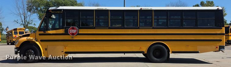 image for item FI0521 2009 Freightliner  Thomas Built school bus