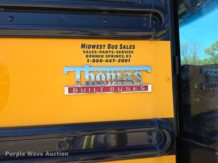 image for item FI0521 2009 Freightliner  Thomas Built school bus
