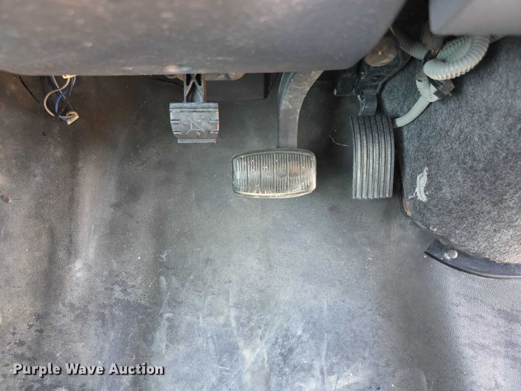 image for item FI0521 2009 Freightliner  Thomas Built school bus