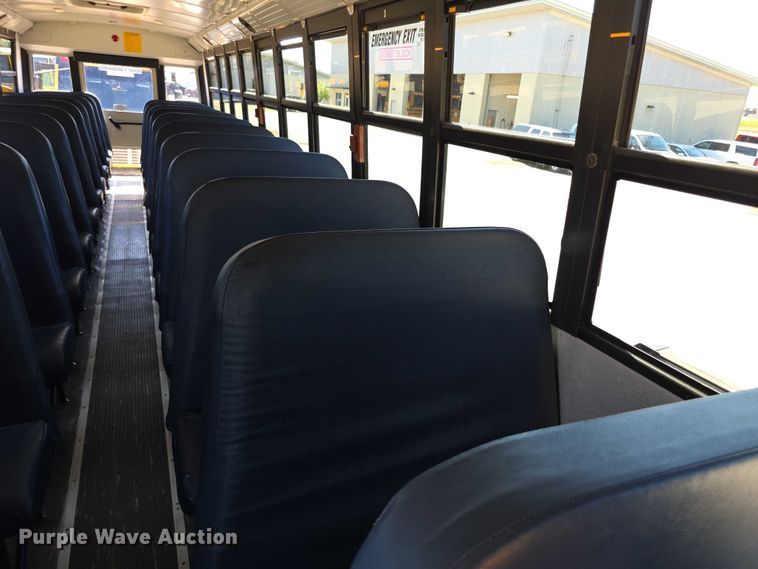 image for item FI0521 2009 Freightliner  Thomas Built school bus