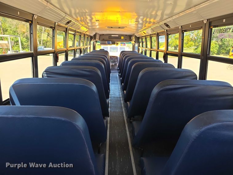 image for item FI0521 2009 Freightliner  Thomas Built school bus