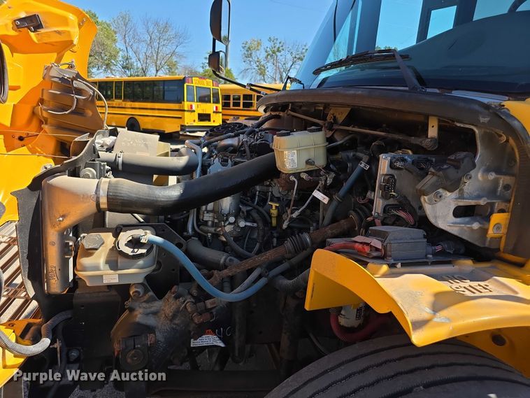 image for item FI0521 2009 Freightliner  Thomas Built school bus