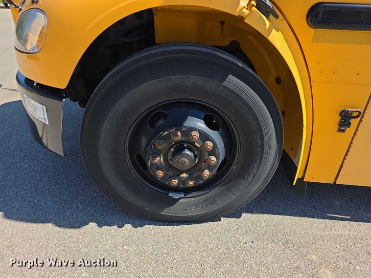 image for item FI0521 2009 Freightliner  Thomas Built school bus