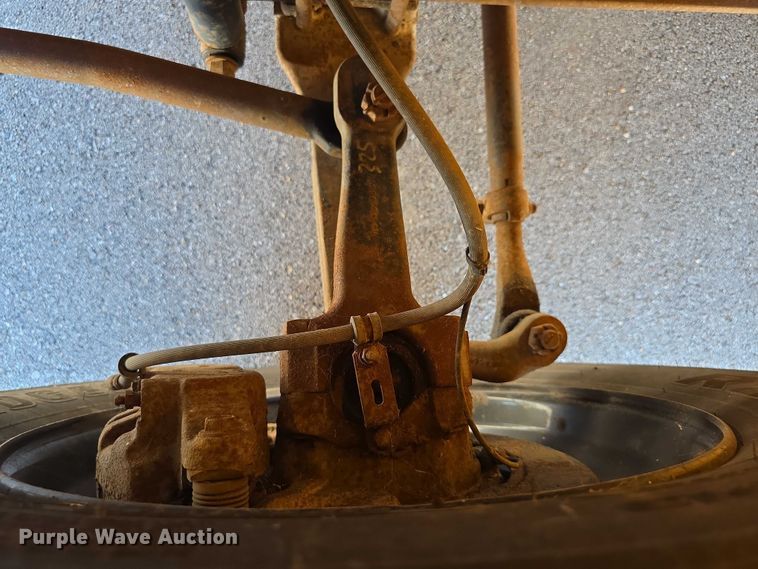 image for item FI0521 2009 Freightliner  Thomas Built school bus