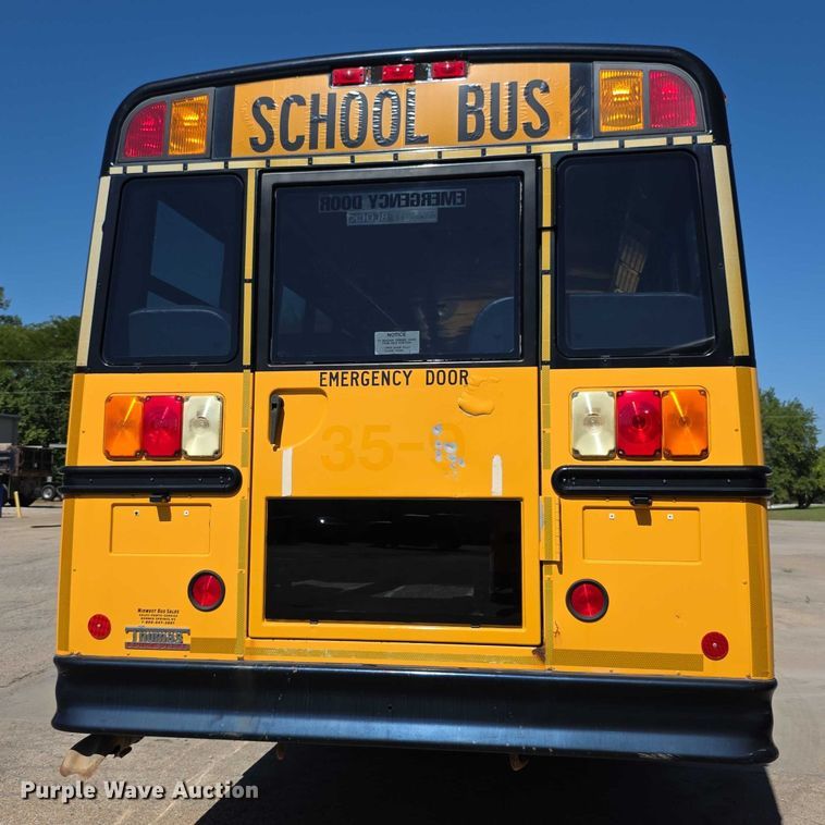 image for item FI0522 2009 Freightliner  Thomas Built school bus