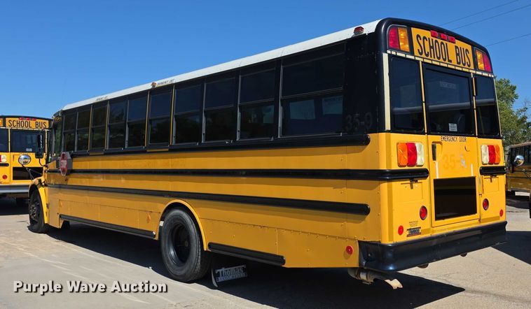 image for item FI0522 2009 Freightliner  Thomas Built school bus