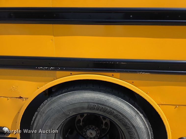 image for item FI0522 2009 Freightliner  Thomas Built school bus