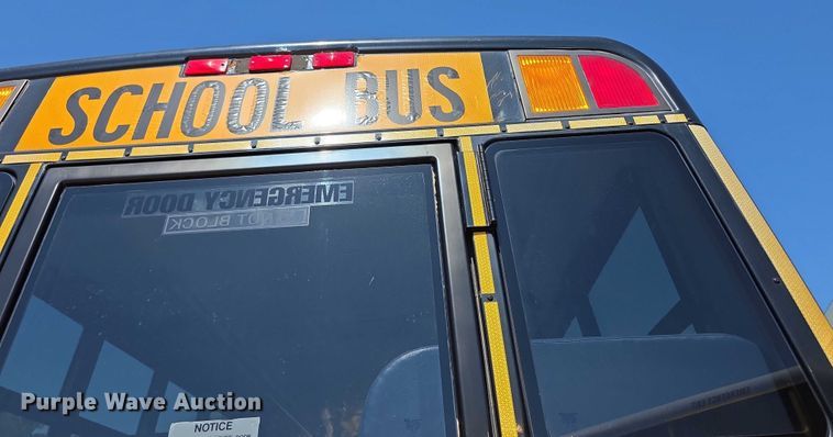 image for item FI0522 2009 Freightliner  Thomas Built school bus