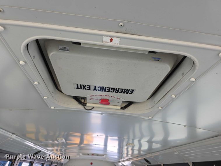 image for item FI0522 2009 Freightliner  Thomas Built school bus