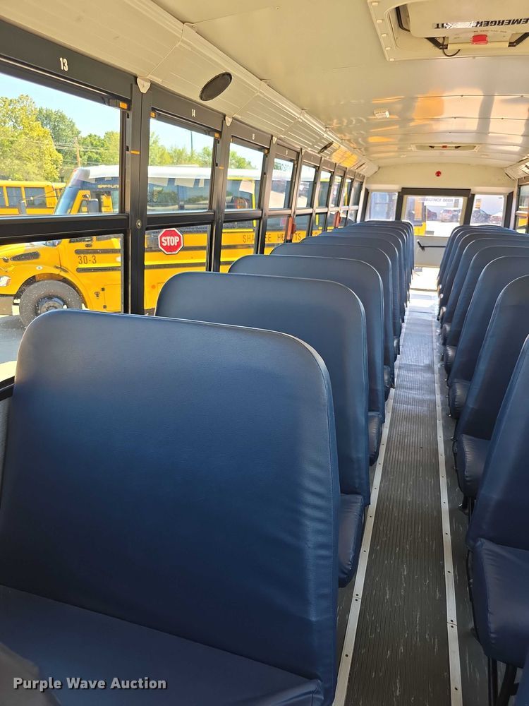 image for item FI0522 2009 Freightliner  Thomas Built school bus