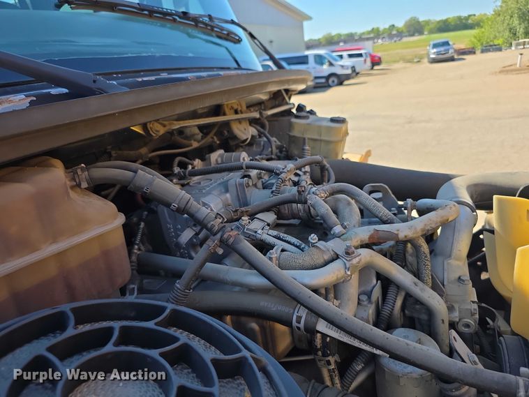 image for item FI0522 2009 Freightliner  Thomas Built school bus