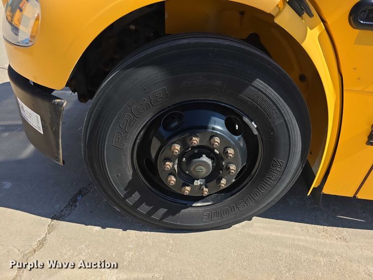 image for item FI0522 2009 Freightliner  Thomas Built school bus