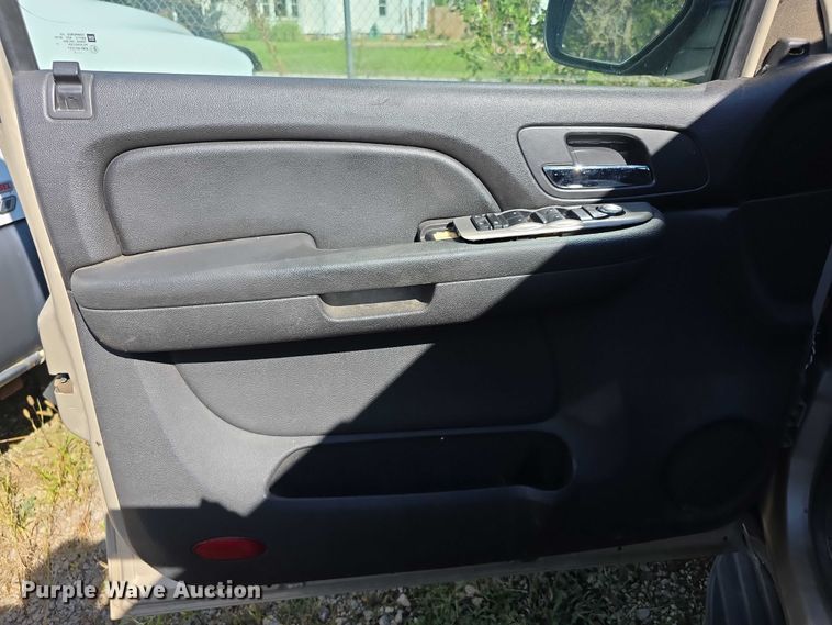 image for item FI0524 2012 Chevrolet Tahoe Police SUV