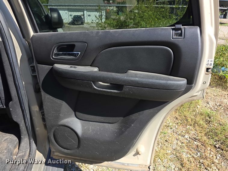 image for item FI0524 2012 Chevrolet Tahoe Police SUV