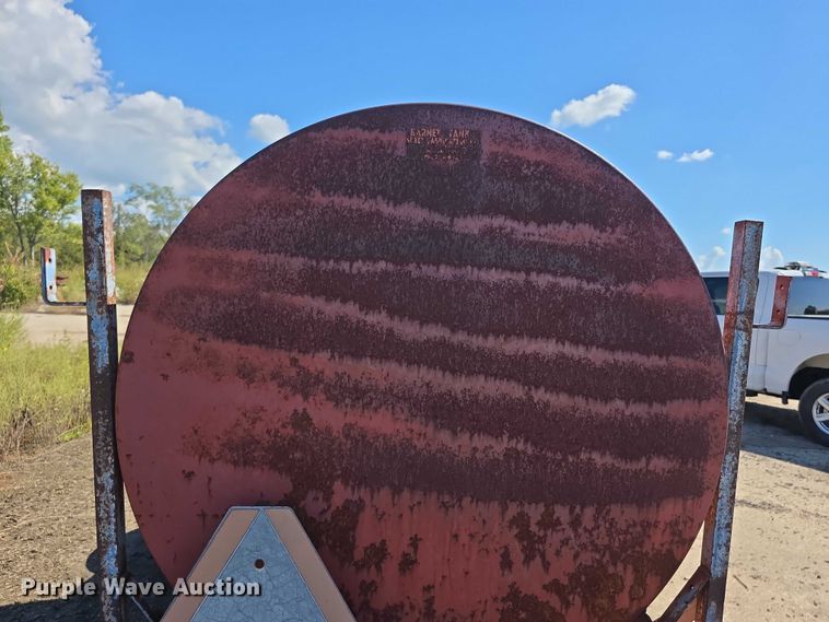 image for item FI0526 Water wagon trailer