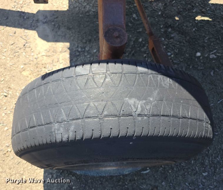 image for item FI0526 Water wagon trailer