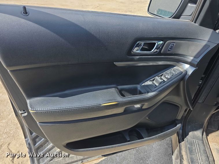 image for item FI0527 2018 Ford Explorer Police Interceptor  SUV