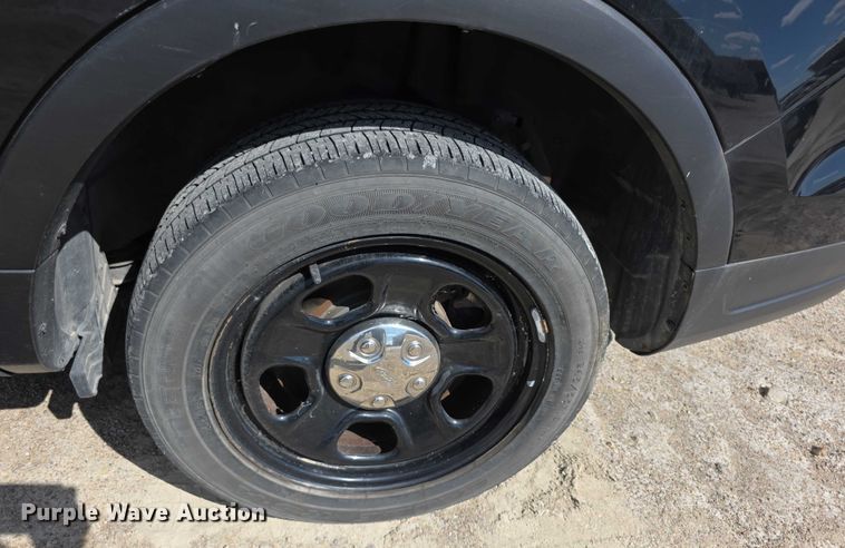 image for item FI0527 2018 Ford Explorer Police Interceptor  SUV