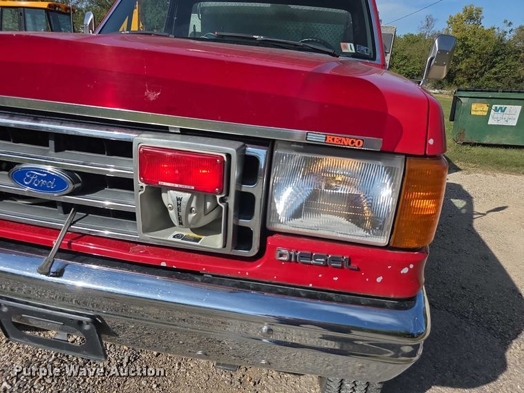 image for item FI0531 1991 Ford F350 Custom rescue vehicle