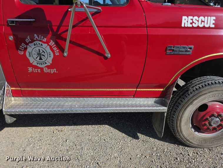 image for item FI0531 1991 Ford F350 Custom rescue vehicle