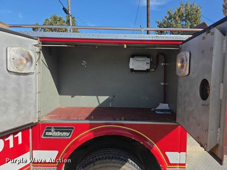 image for item FI0531 1991 Ford F350 Custom rescue vehicle