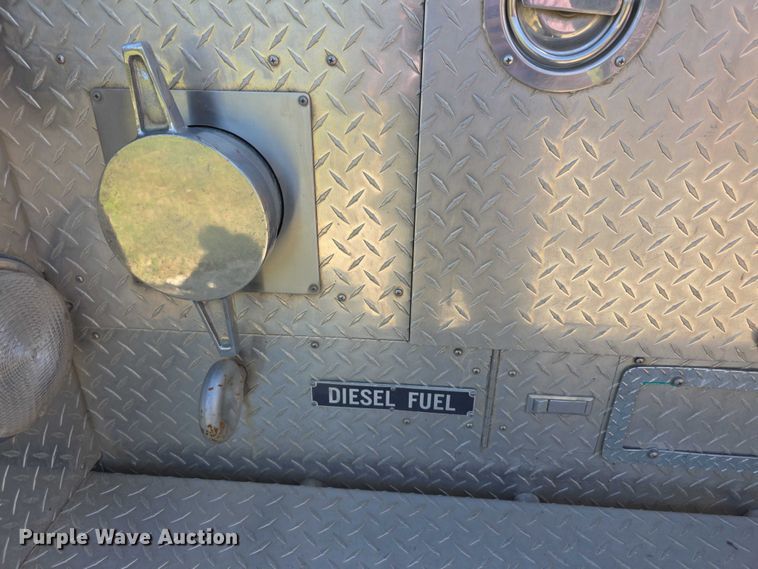 image for item FI0531 1991 Ford F350 Custom rescue vehicle