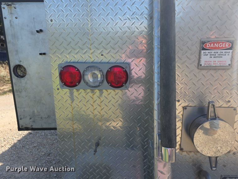 image for item FI0531 1991 Ford F350 Custom rescue vehicle