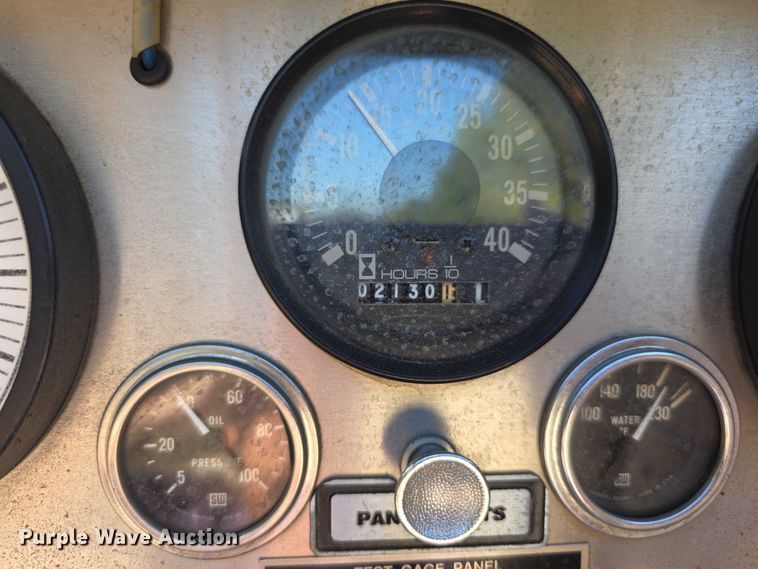 image for item FI0531 1991 Ford F350 Custom rescue vehicle