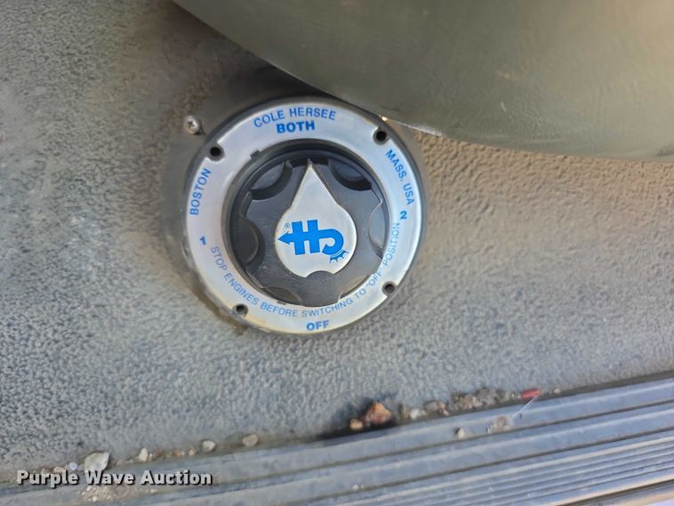 image for item FI0531 1991 Ford F350 Custom rescue vehicle